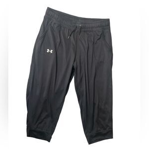 Under Armour Wm’s Sz Lrg Black White Heatgear Mid Rise Capri Jogger Sweatpants